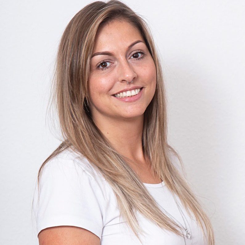 Stephanie Thum